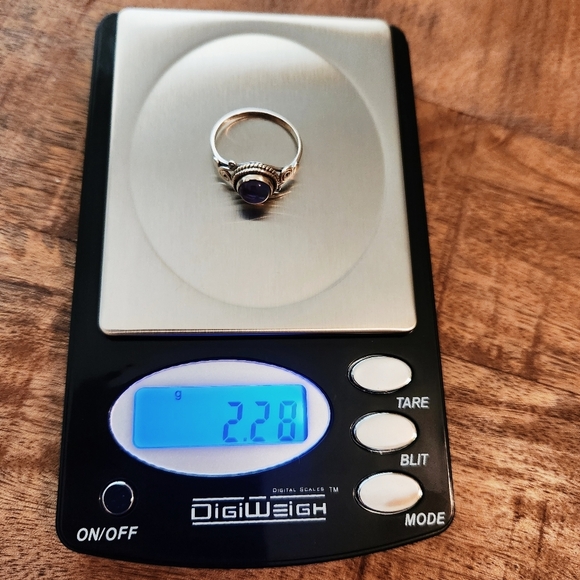 NEW Sterling Silver 925 Round Bezel Set Amethyst Ring Size 8 - Picture 5 of 9